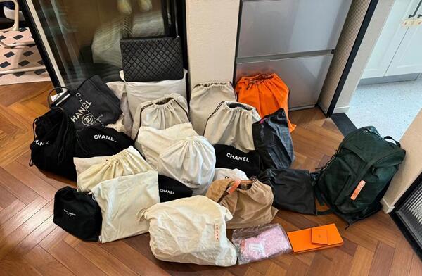 哈尔滨木兰回收奢侈品衣服.jpg